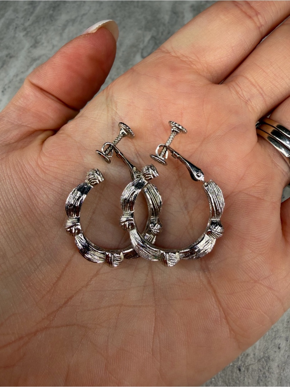 Vendome Vintage Silver Toned Earrings Screw Back Clip On Jewelry Hoops